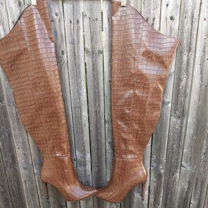 Snake skin miss lola heels